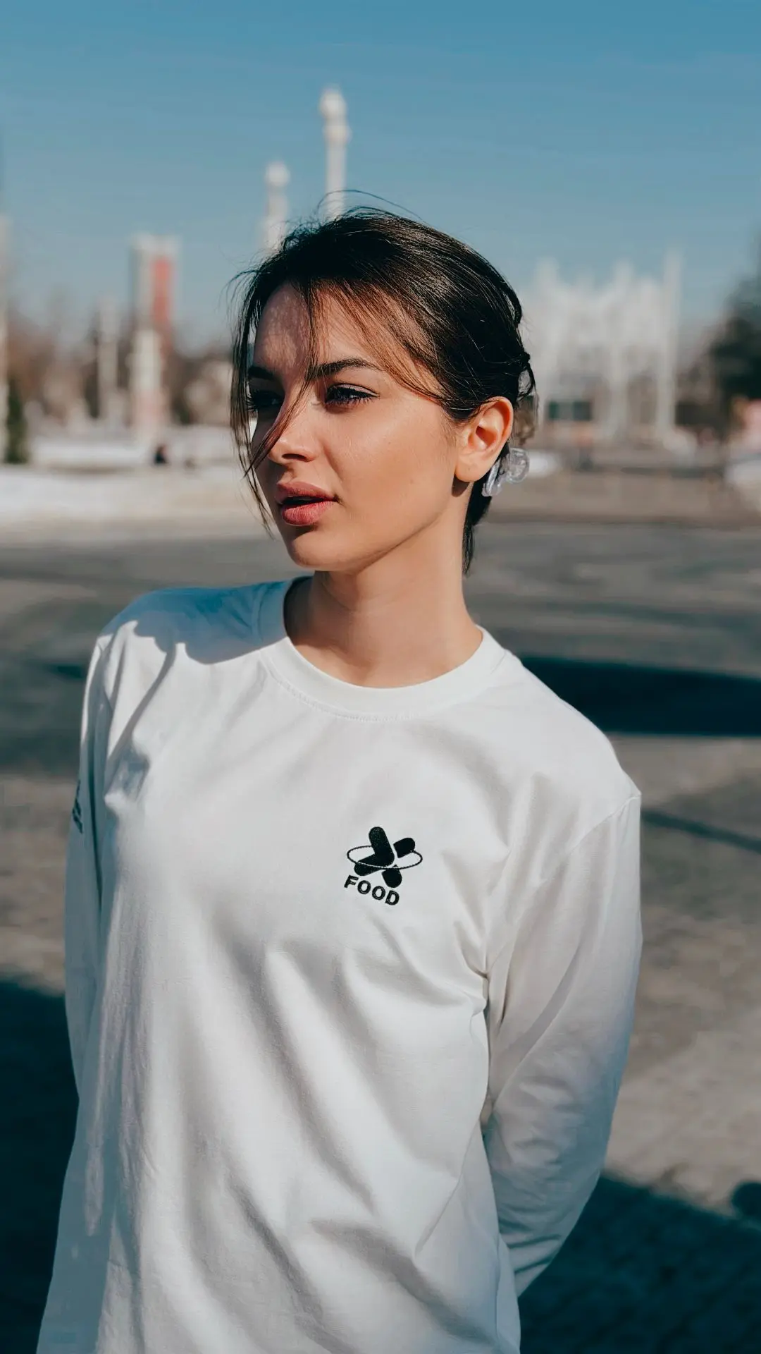 Лонгслив XFOOD 10 лет на своей орбите